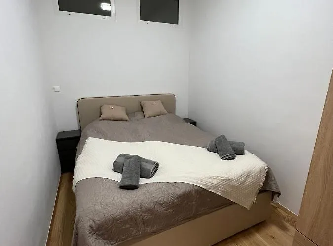 Cozy Homes *